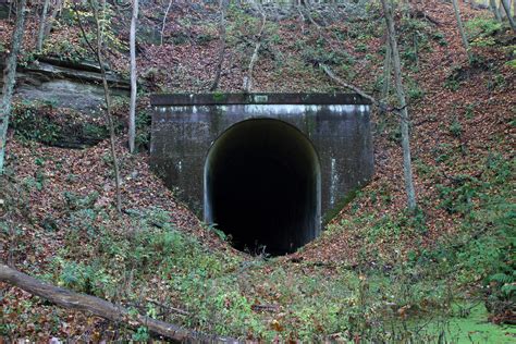 Magic tunnel wilmington ohio